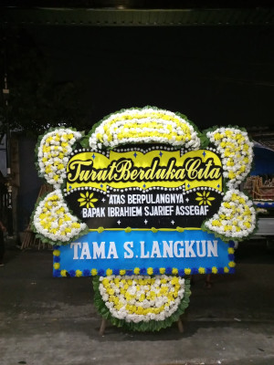 Papan Bunga Duka di Cibenda